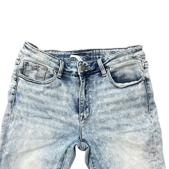 Altar'd State Jeans Womens Size 11 Distressed Frayed Hem Cut Off blue Light Wash - Picture 9 of 11